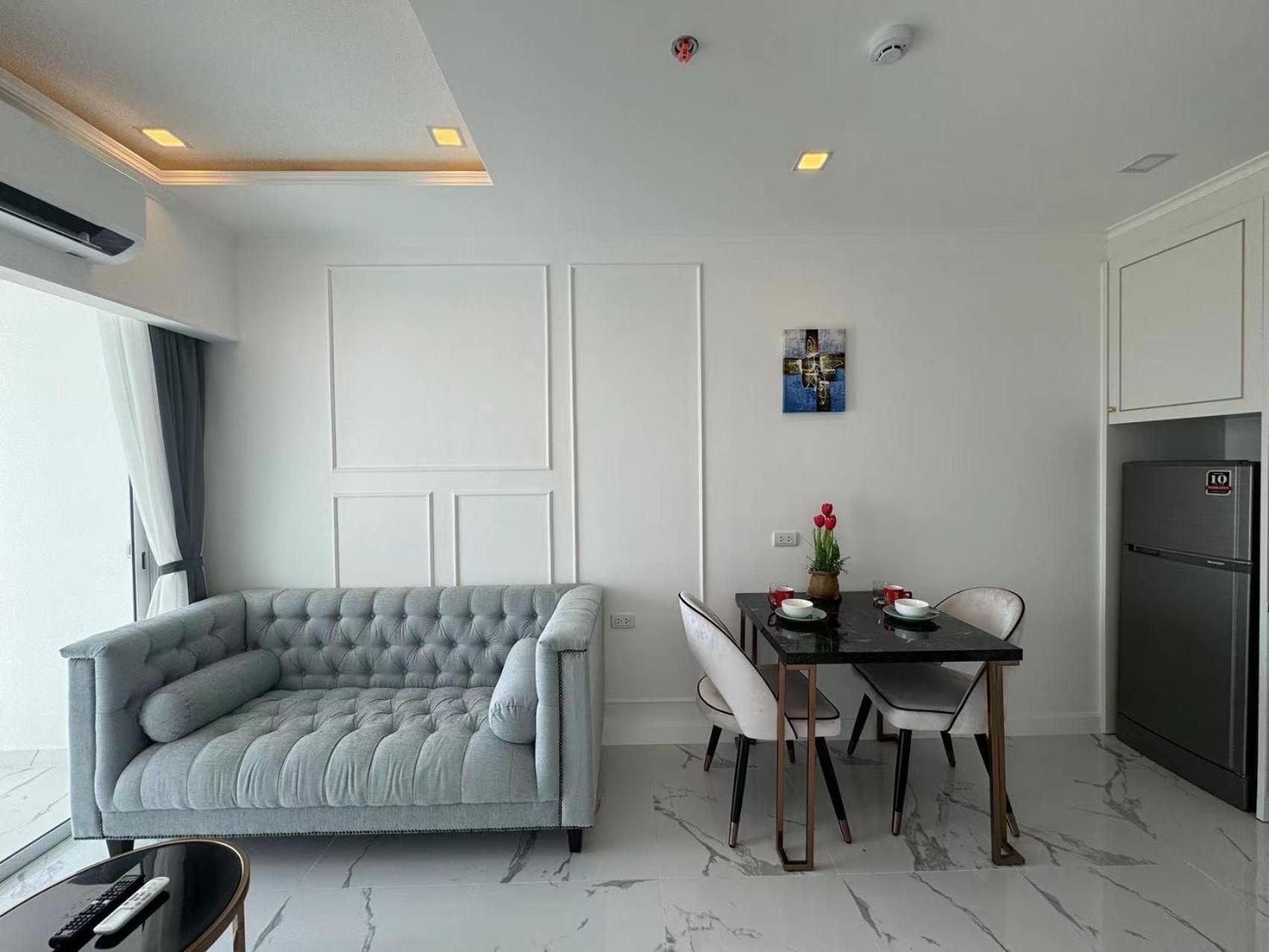 The Empire Chic Residence Jomtien & Yahaha Екстер'єр фото
